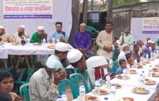 ছাতকে হাসনাবাদ বাজার পরিচালনা কমিটির ইফতার ও দোয়া মাহফিল সম্পন্ন