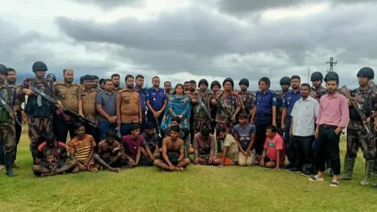 কোম্পানিগঞ্জের সাদাপাথর পর্যটন কেন্দ্রের পাথর লুটপাটকারীদের বিরুদ্ধে অভিযান