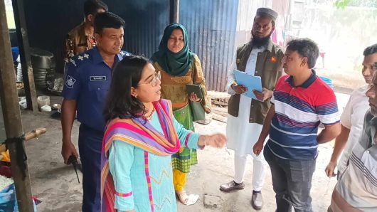 কালিয়াকৈরে মিষ্টি তৈরি কারখানায় অভিযান,আর্থিক জরিমানা