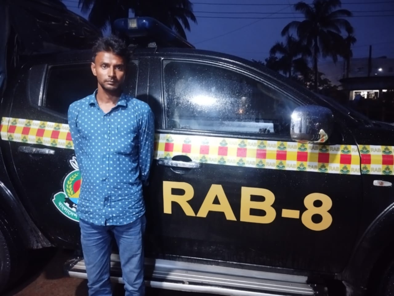 ‎কিশোরী’কে ধর্ষণের দায়ে মামলার প্রধান আসামীব র‍্যাব-৮কর্তৃক গ্রেফতার।