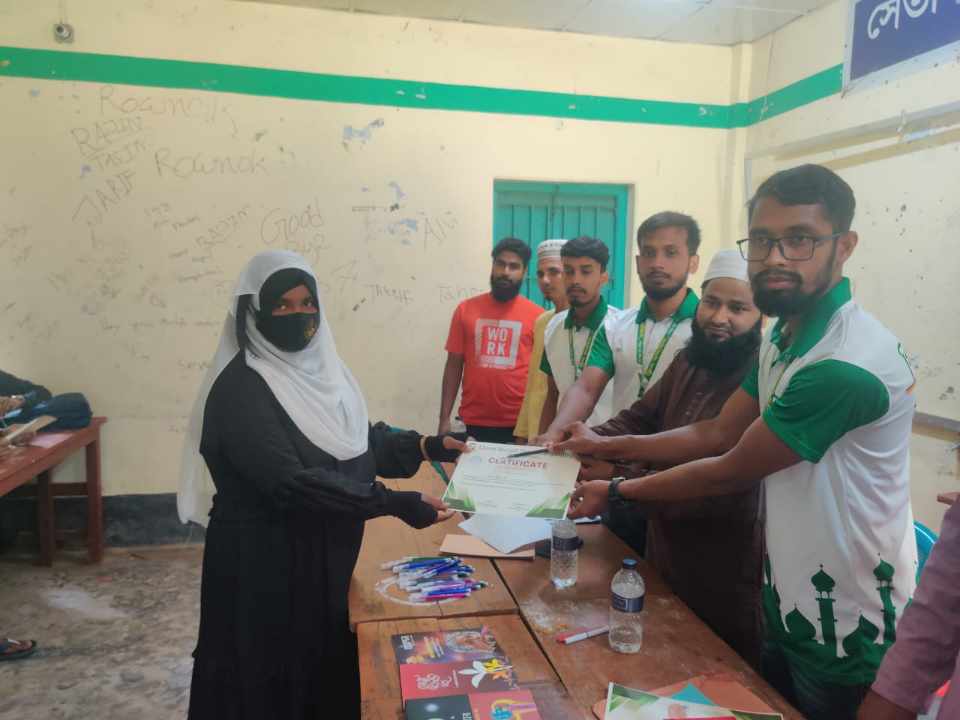 বোচাগঞ্জে জুলাই স্মৃতিচারণ প্রতিযোগিতা অনুষ্ঠিত