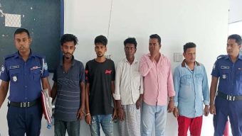 সদরপুরে মাদক ব্যবসায়ী ইমরান খান শাওন কে ২০ পিচ ইয়াবাসহ গ্রেপ্তার করেছে পুলিশ।