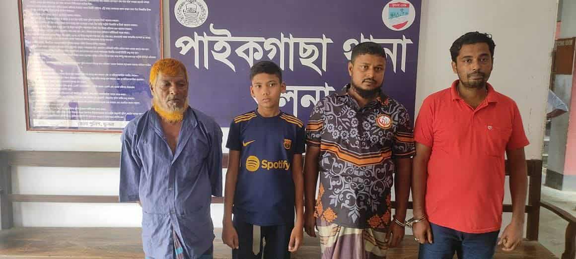 পাইকগাছায় শিশু চোর কাছ ৯টি চোরাই বাইসাইকেল উদ্ধার: আটক – ৪