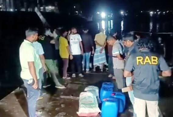 “মহেশখালী থেকে ৪ লাখ ৬০ হাজার ইয়াবা’সহ ৯জন গ্রেফতার”।