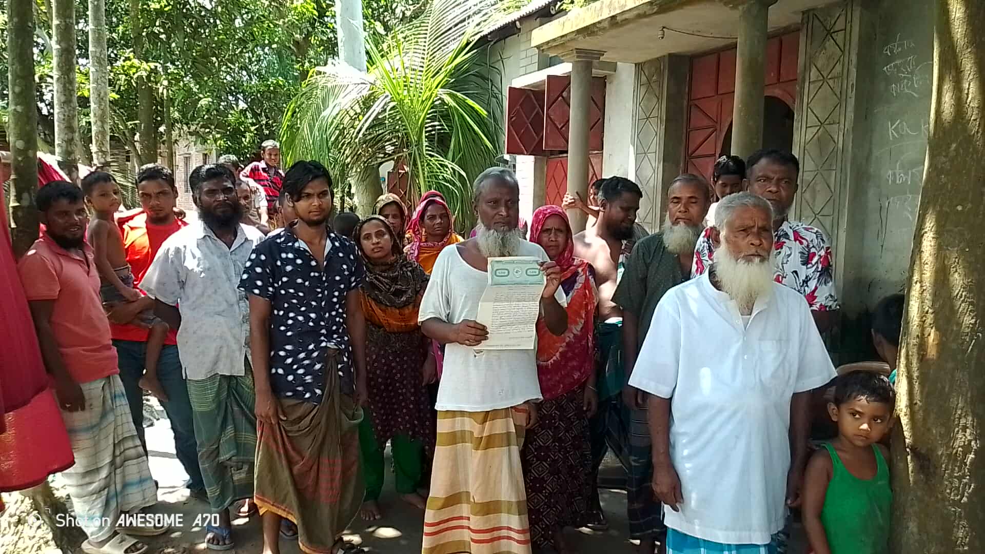 কষ্টিপাথর ও ধাতব মূর্তির লোভে কোটি টাকা আত্মসাৎ, গাইবান্ধায় প্রতারণা চক্রের বিরুদ্ধে অভিযোগে এলাকাবাসীর উত্তেজনা