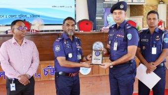 রাঙ্গুনিয়ার আইন শৃঙ্খলার রক্ষায় বিশেষ অবদান রাখায় ওসি শিফাতকে সন্মানা