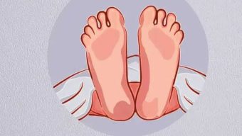 একজন মেরিন ইঞ্জিনিয়ার এর স্ত্রী গার্মেন্টসের চাকরি কেন তা আবার ফাঁসিতে ঝুলে মরলো।