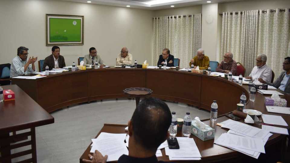 জুলাই সনদ নিয়ে বিশেষজ্ঞদের সঙ্গে ঐকমত্য কমিশনের সভা