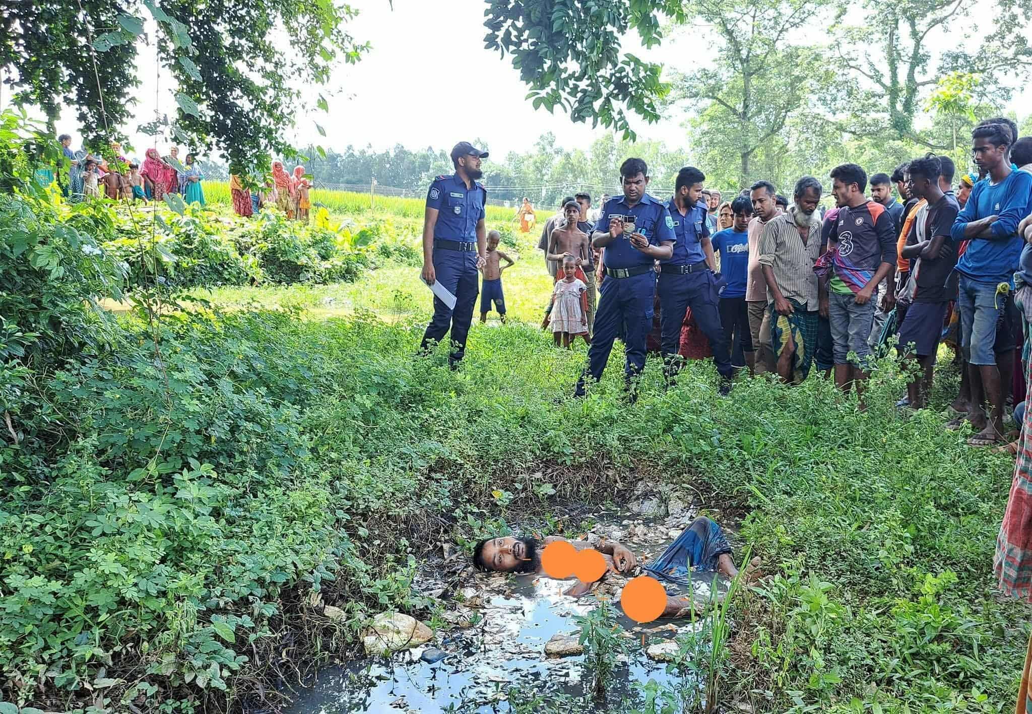 গাইবান্ধা জেলার গোবিন্দগঞ্জে কাটা মোড়ের ডোবা থেকে যুবকের মরদেহ উদ্ধার