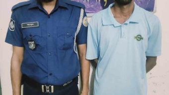 মনপুরায় জলদস্যু মামলার আসামি গ্রেপ্তার -০১