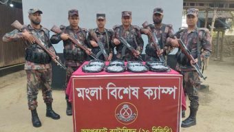 হিলি সীমান্তে ভোরের নীরবতা ভাঙল বিজিবির ঝটিকা অভিযান