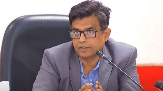 আ.লীগ জনগণকে সন্ত্রাসী আখ্যা দিয়ে সহিংসতা চালাতে চায়