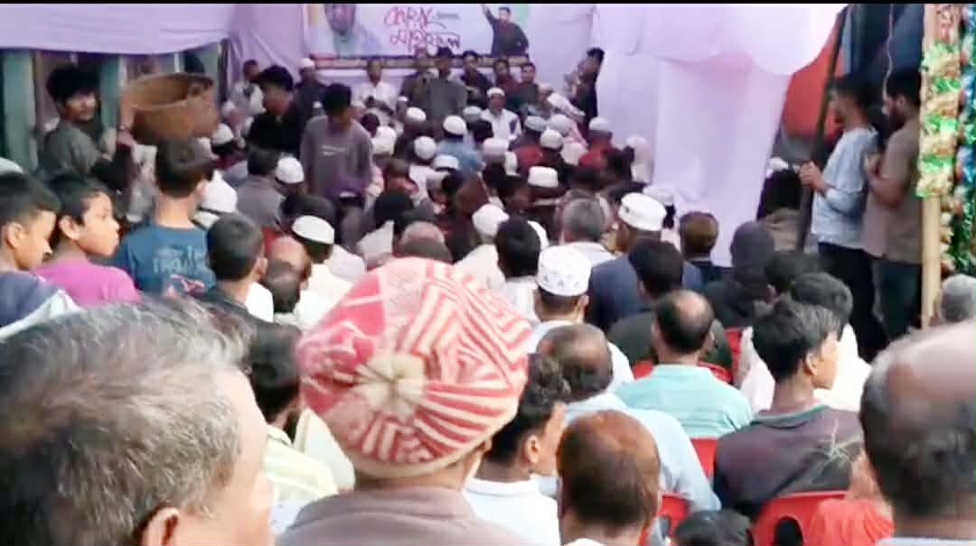 বেগম খালেদা জিয়ার সুস্থতা কামনায় চন্দ্রঘোনায় দোয়া মাহফিল