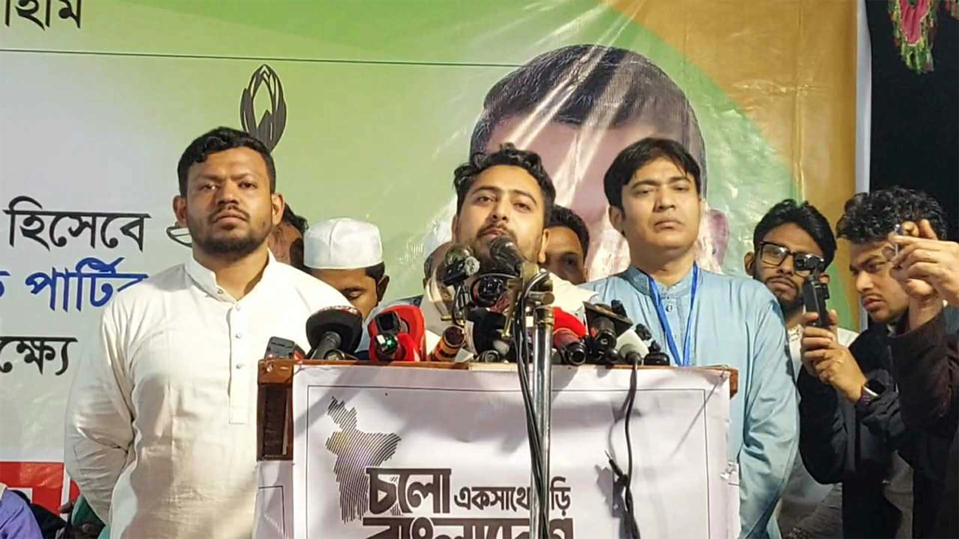 ফ্যামিলি কার্ড ও কৃষক কার্ড প্রতারণার প্যাকেজ: নাহিদ ইসলাম