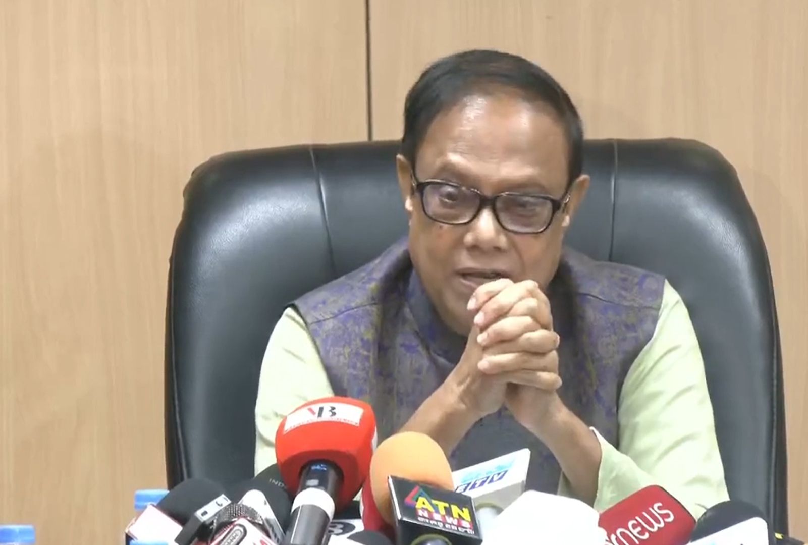 চলতি বছর ৪০ বিলিয়ন ডলারে পৌঁছাবে দেশের রিজার্ভ: গভর্নর