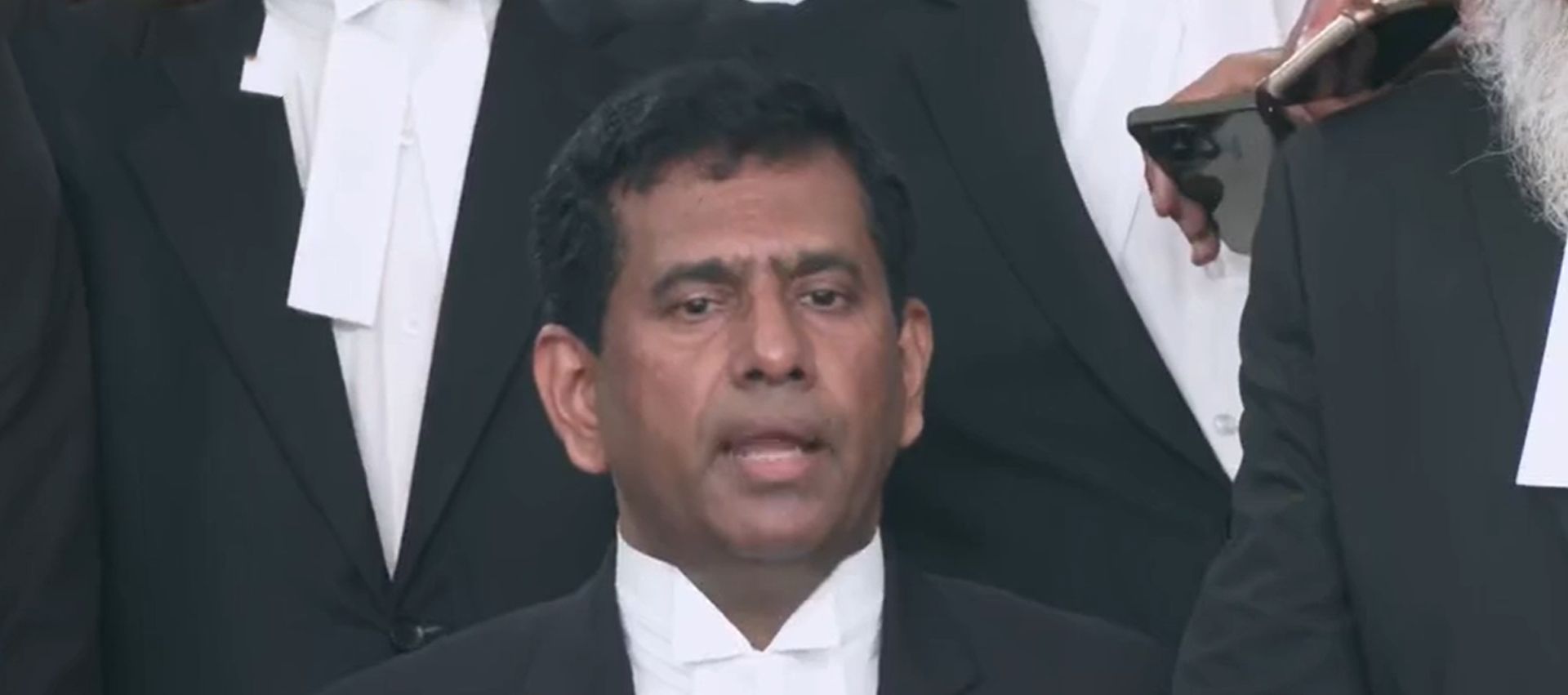 পদ হারাচ্ছেন তাজুল ইসলাম পুনর্গঠিত আন্তর্জাতিক অপরাধ ট্রাইব্যুনালে চিফ