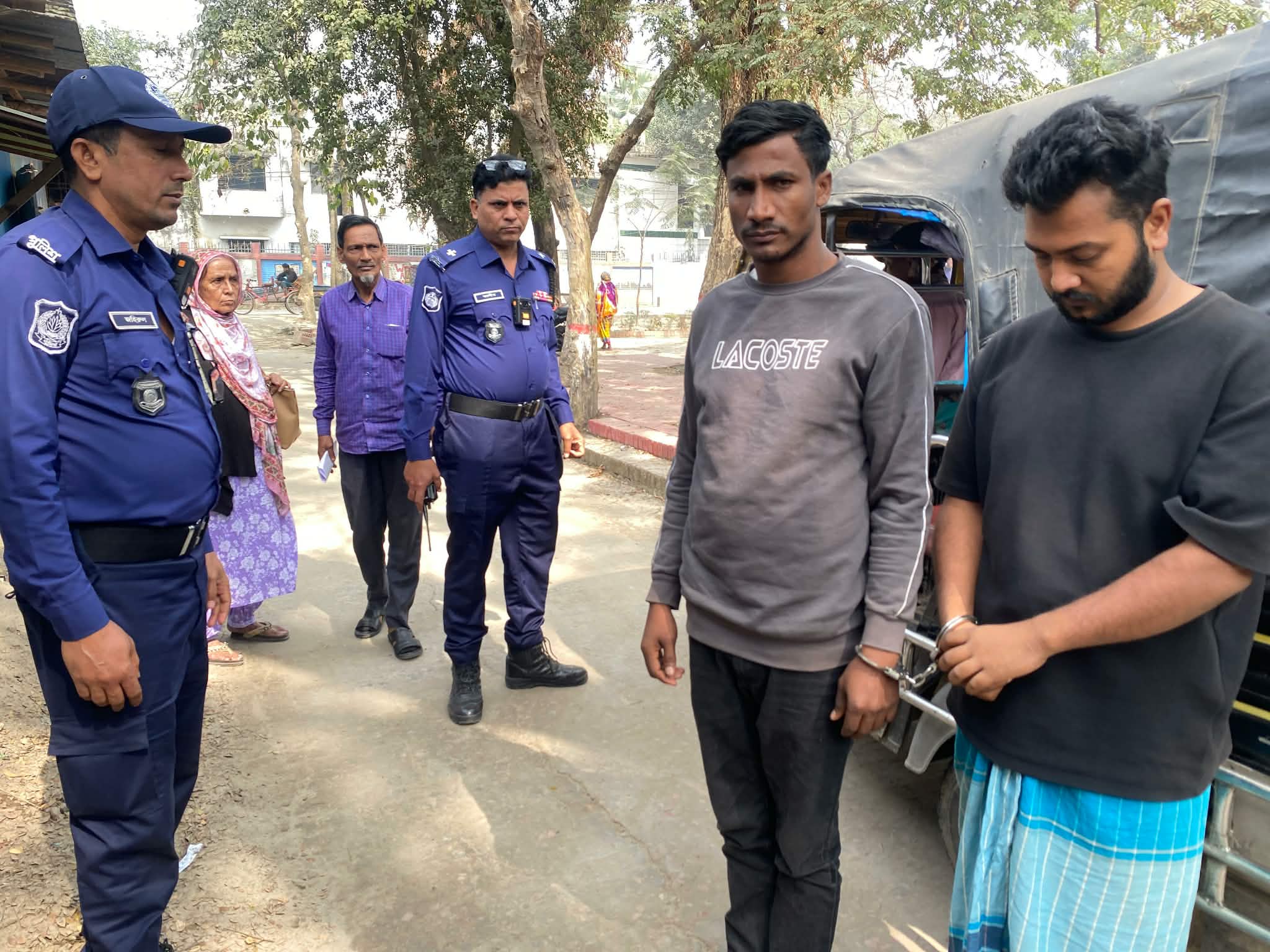 কালীগঞ্জে দুই মাদকসেবীর তিন মাস করে কারাদন্ড