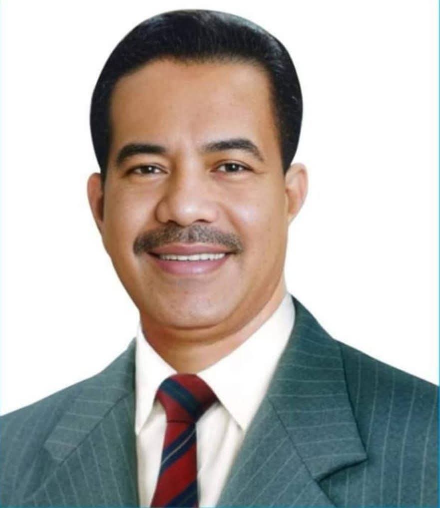 বিপুল ভোটে এমপি নির্বাচিত হওয়ায়, একে এম ফজলুল হক মিলন কে মন্ত্রী হিসেবে দেখতে চায় জনগণ।