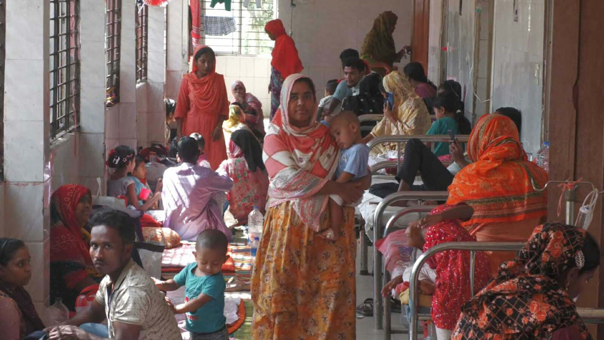 বাগেরহাট হাসপাতালে বাড়ছে শিশু রোগীর সংখ্যা বৃদ্ধি